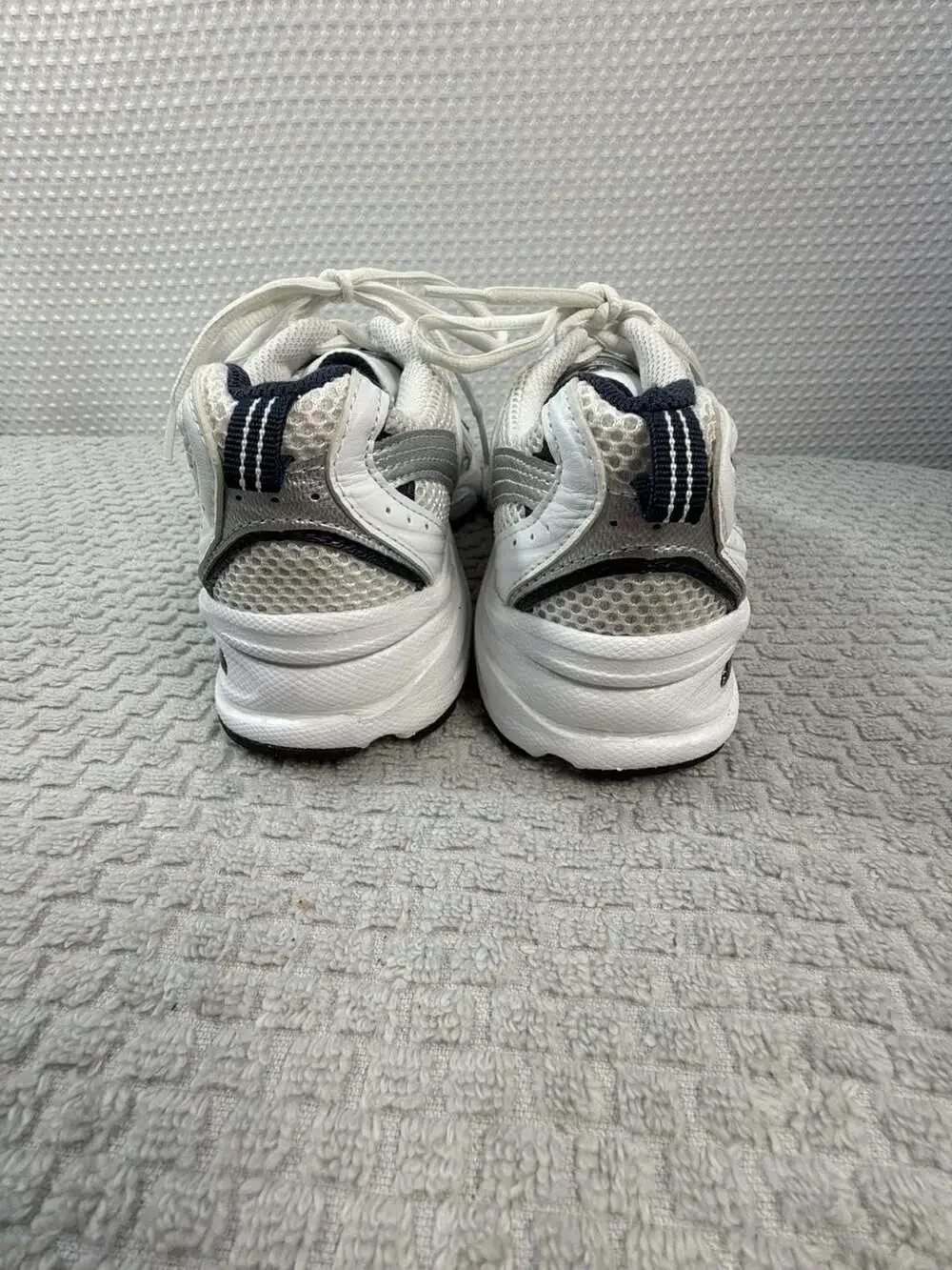 New Balance 530 Athletic Sneakers White Silver Metallic